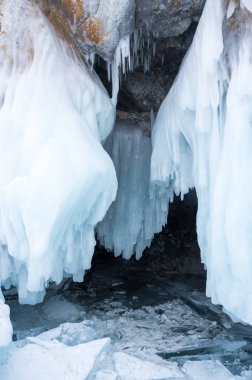 Buz Mağarası Olkhon Adası Baykal Gölü, Sibirya, Rusya Federasyonu