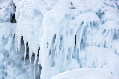 Kışın Deniz Baykal, en derin ve en büyük tatlı su Gölü yanında Güney Sibirya, Rusya'da bulunan güç dünyanın görünümü