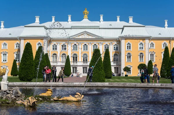 Saint Petersburg Russland Juli 2016 Prunkschloss Peterhof Mit Brunnen Oberen — Stockfoto