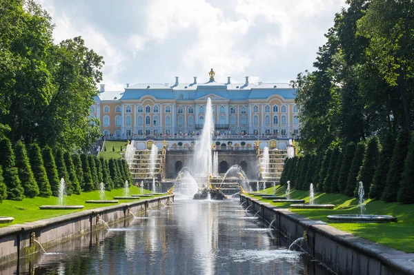 Grand Peterhof Palais Und Brunnen Der Großen Kaskade Peterhof Saint — Stockfoto