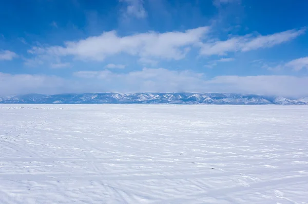 Blick Auf Den Baikalsee Winter Den Tiefsten Und Größten Süßwassersee — Stockfoto