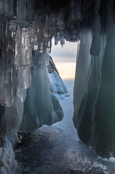 Caverna Gelo Ilha Olkhon Lago Baikal Sibéria Rússia — Fotografia de Stock