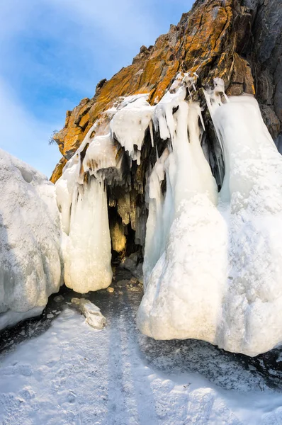 Cueva Hielo Isla Olkhon Lago Baikal Siberia Rusia — Foto de Stock