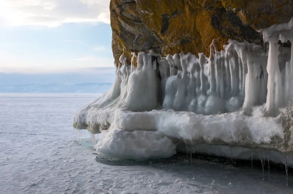 Blick Auf Den Baikalsee Winter Den Tiefsten Und Größten Süßwassersee — Stockfoto