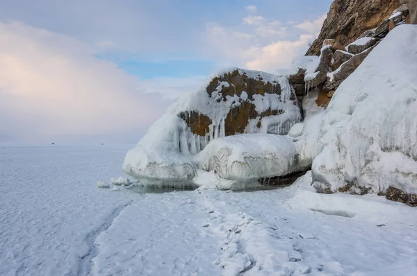 Вид Озеро Байкал Зимой Самое Глубокое Крупнейшее Объему Пресноводное Озеро — стоковое фото