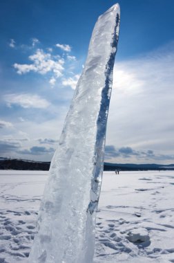 Deniz Baykal, yanında Güney Sibirya, Rusya'da bulunan güç dünyanın en derin ve en büyük tatlı su Gölü buz