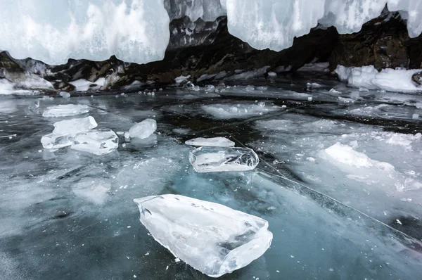 Ijs Grot Het Eiland Olkhon Baikal Lake Siberië Rusland — Stockfoto