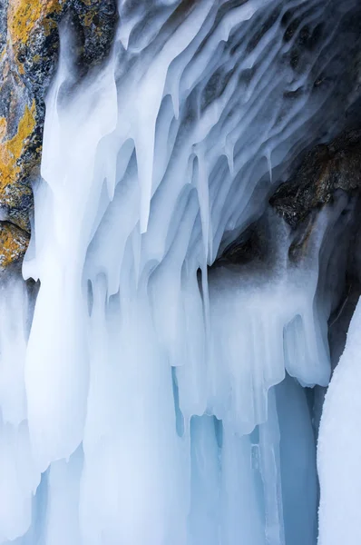 Weergave Voor Icicles Het Baikalmeer Siberië Rusland — Stockfoto