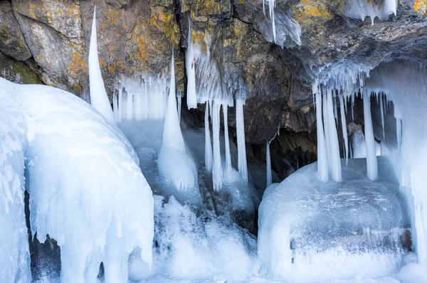 Vista Icicles Lago Baikal Sibéria Rússia — Fotografia de Stock