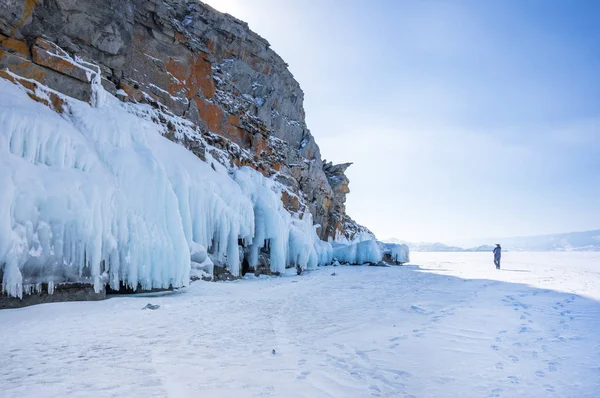 冬季贝加尔湖的海岸 西伯利亚 俄罗斯 — 图库照片