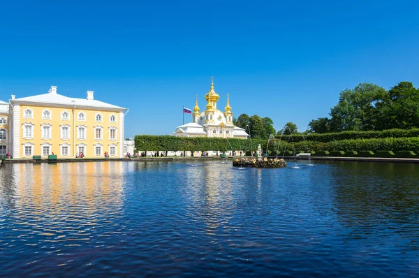 Palais Grand Peterhof Fontaine Dans Jardin Supérieur Peterhof Saint Pétersbourg — Photo