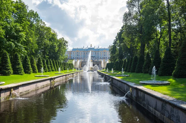 Grand Peterhof Palace Fountains Grand Cascade Peterhof Saint Petersburg Russia — Stock Photo, Image