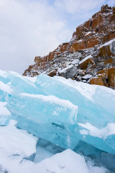 Pohled Pahorky Ledu Jezeře Bajkal Ostrově Olkhon Sibiř Rusko — Stock fotografie