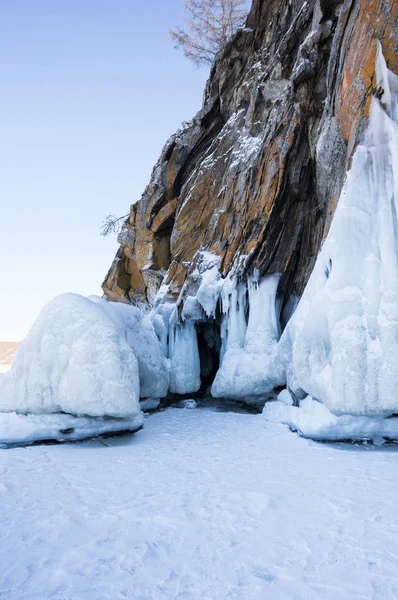 Lód Jezioro Bajkał Największe Najgłębsze Jezioro Słodkowodne Objętości Świecie Znajduje — Zdjęcie stockowe