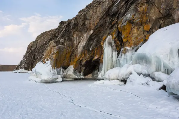 Lake Baikal in winter — Stock Photo, Image