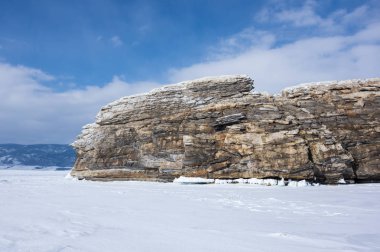 Kışın Deniz Baykal, en derin ve en büyük tatlı su Gölü yanında Güney Sibirya, Rusya'da bulunan güç dünyanın görünümü