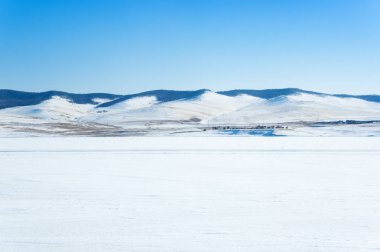 Sahil Olkhon adanın Baykal Gölü, Sibirya, Rusya Federasyonu