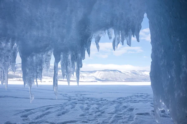 Jaskinia Lodowa Wyspie Jeziorze Bajkał Siberia Rosja — Zdjęcie stockowe