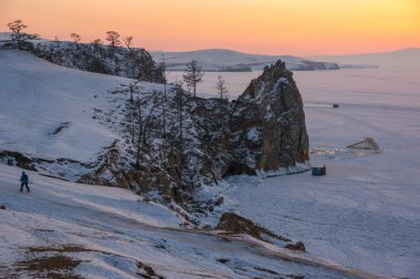 Kışın, Sibirya, Rusya Federasyonu Deniz baykal Olkhon sahil adada