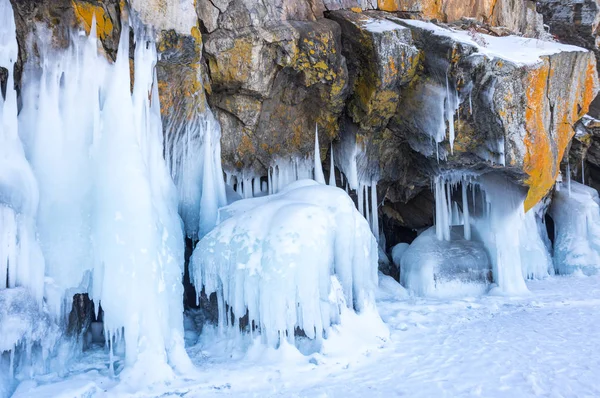 Veduta Dei Ghiaccioli Sul Lago Baikal Siberia Russia — Foto Stock