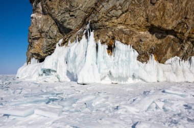 Kışın, Sibirya, Rusya Federasyonu Deniz baykal Olkhon sahil adada