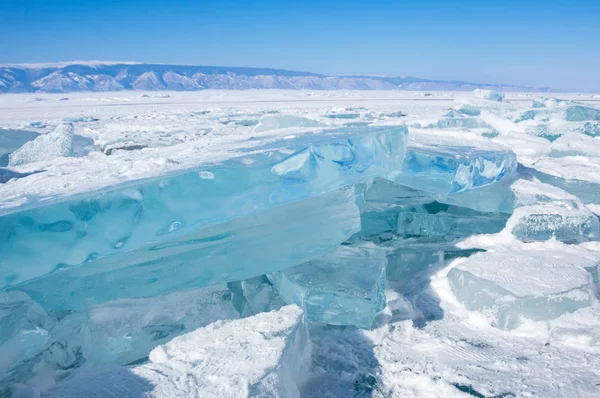 バイカル湖 シベリア ロシアの流れ山のビュー — ストック写真