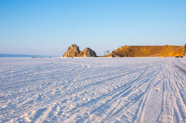 Cabo Burkhan Shaman Rock Isla Olkhon Lago Baikal Siberia Rusia — Foto de Stock