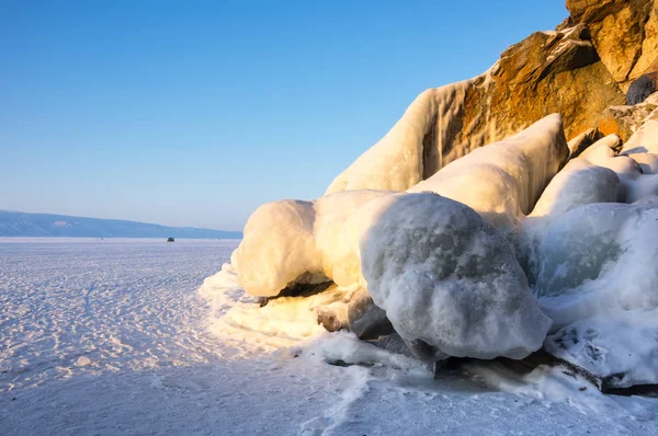 Costa Isla Olkhon Lago Baikal Invierno Siberia Rusia — Foto de Stock