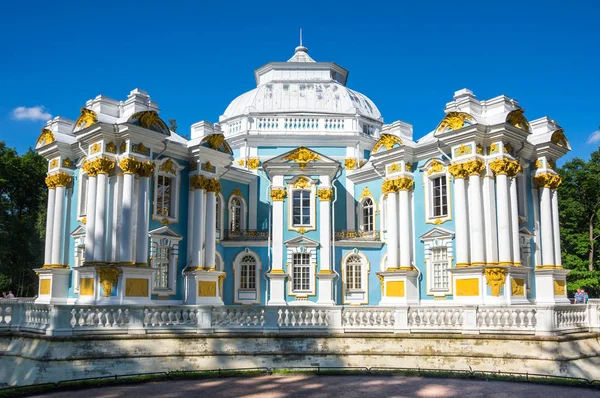 Pavilon Ermitáž v parku catherine — Stock fotografie