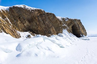 Kış aylarında Deniz Baykal