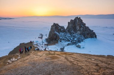 Baykal Gölü'ndeki Olhun Adası'ndaki Burkhan Burnu