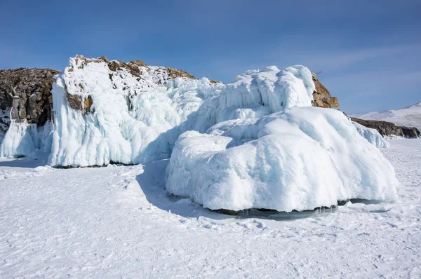 La côte du lac Baïkal — Photo