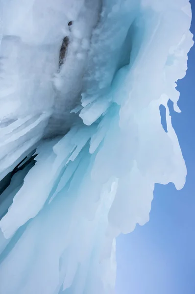 Ghiaccioli sul lago Baikal — Foto Stock