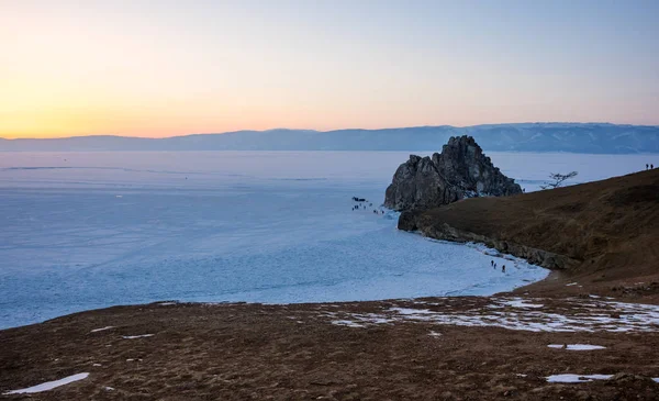 Baykal Gölü'ndeki Olhun Adası'ndaki Burkhan Burnu