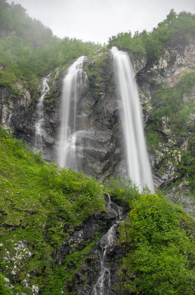 View of the waterfall in Caucasian mountains — Stock Photo, Image