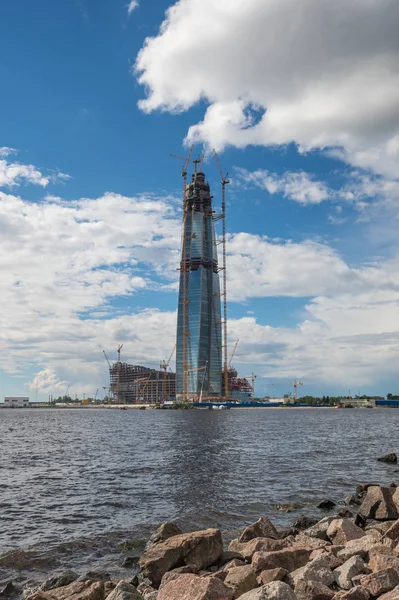 Panoramautsikt över Finska viken och Lakhta Center — Stockfoto