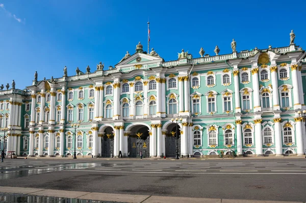 Vinterpalatset i Sankt Petersburg, Ryssland — Stockfoto