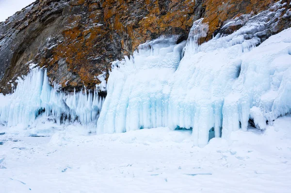 Lago Baikal no inverno — Fotografia de Stock