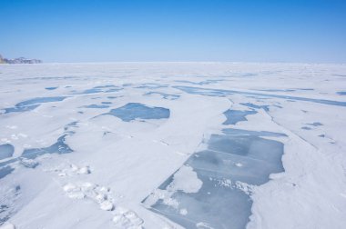 Kış aylarında Deniz Baykal