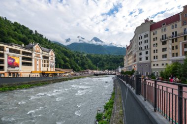 Rosa Khutor dağ Kayak Merkezi Görünümü