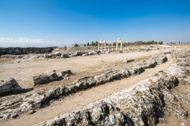 Hierapolis harabelerinin görünümü 