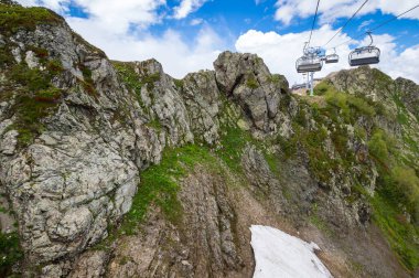 Kızıl Orman, Krasnodar Krai, Rusya 'daki Kafkas dağlarının manzarası