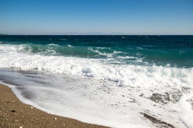 Akdeniz kıyıları Kemer, Antalya ilinin sahil beldesi ve ilçesi Akdeniz kıyısında Türkiye kıyıları