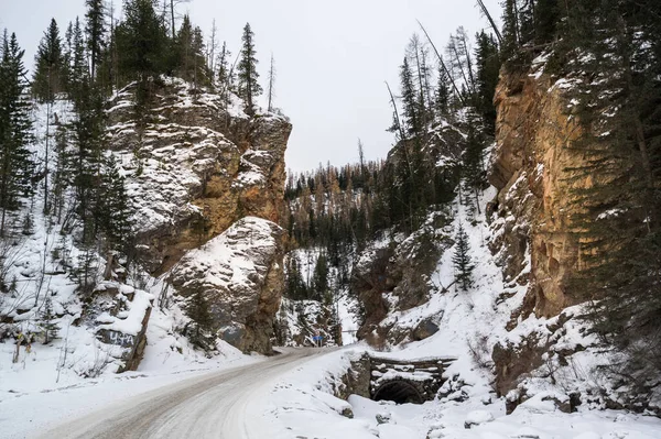 Kilátás Szurdok Vörös Kapu Altay Hegyek Télen Szibéria Oroszország — Stock Fotó