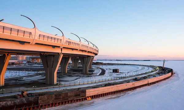 西方高速直径是俄罗斯圣彼得堡的一条收费公路 — 图库照片