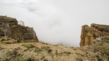 Rusya 'nın Karachay-Çerkesya Cumhuriyeti' ndeki Bermamyt Platosu 'nun panoramik manzarası