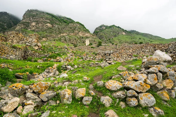 俄罗斯Kabardino Balkaria高加索山区的上巴尔卡尔村 — 图库照片