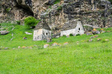 Kuzey Osetya, Rusya 'daki Dzivgis köyünde antik Alanian nekropolü