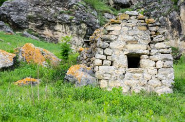 Kuzey Osetya, Rusya 'daki Dzivgis köyünde antik Alanian nekropolü