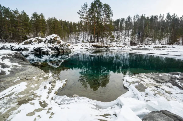 얼어붙지 호수의 러시아 시베리아 — 스톡 사진